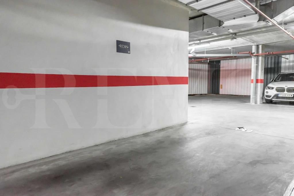 Cozy Apartment With Parking In The Center By Rems Μάλαγα Εξωτερικό φωτογραφία
