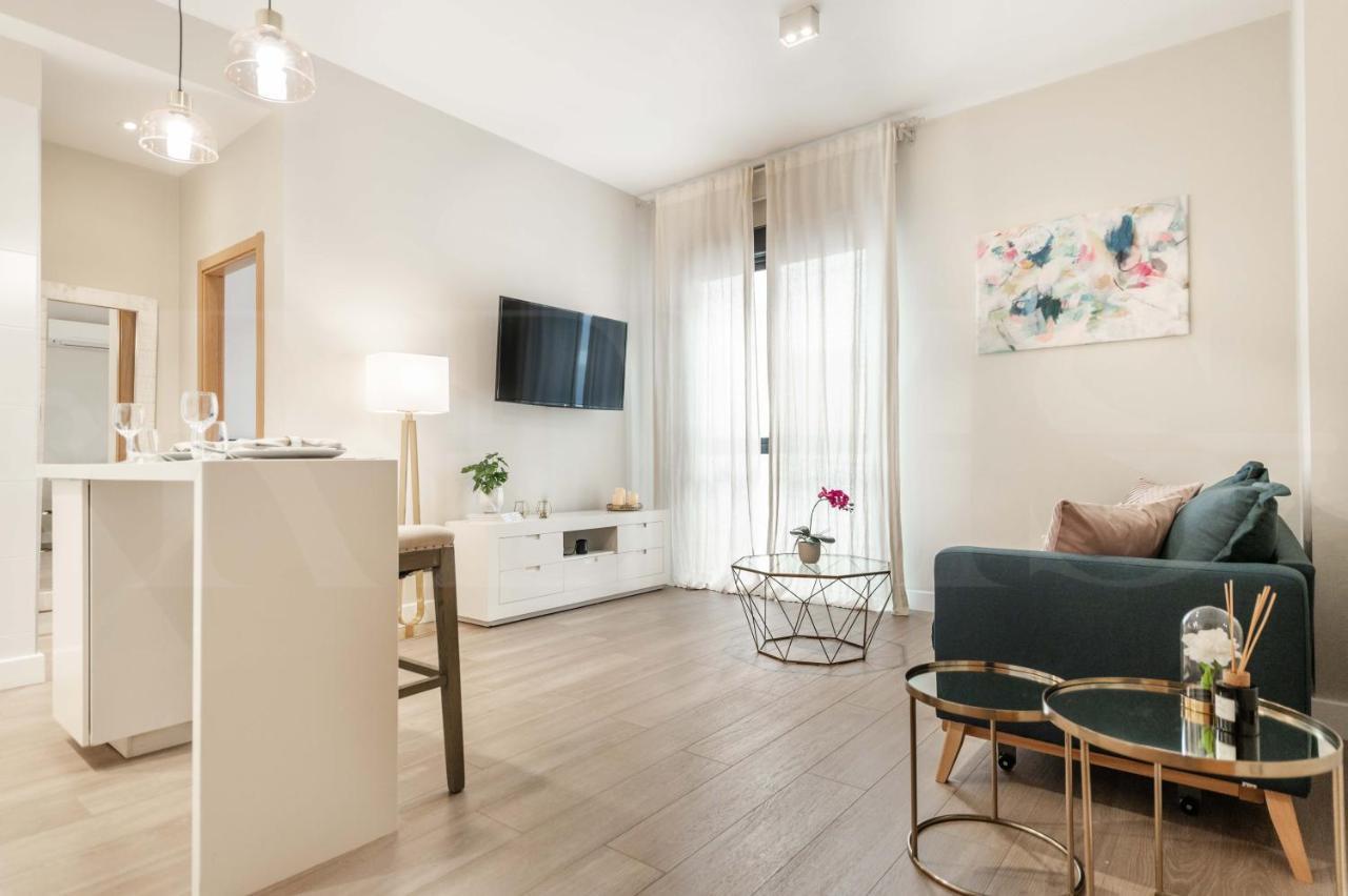 Cozy Apartment With Parking In The Center By Rems Μάλαγα Εξωτερικό φωτογραφία