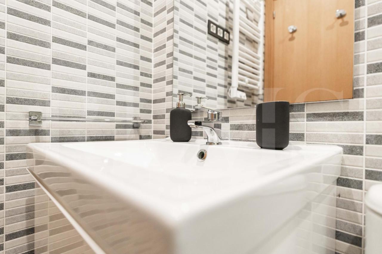 Cozy Apartment With Parking In The Center By Rems Μάλαγα Εξωτερικό φωτογραφία
